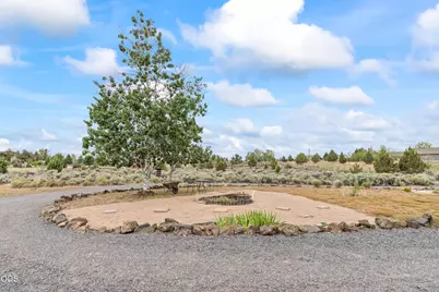 65230 94th Street, Bend, OR 97703 - Photo 27