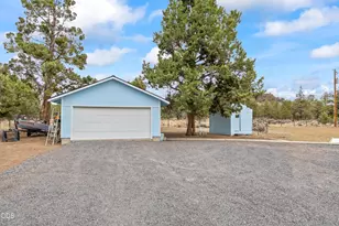 65230 94th St, Bend, OR 97703 - Photo 25