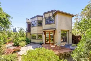 225 N Oregon St, Jacksonville, OR 97530 - Photo 3