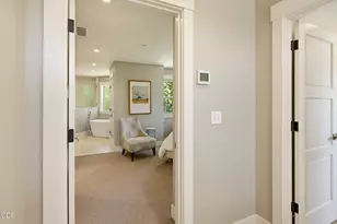225 N Oregon St, Jacksonville, OR 97530 - Photo 43