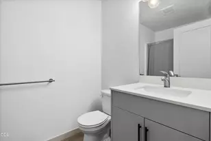 538 NW 28th, Redmond, OR 97756 - Photo 21