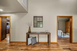 18217 Oregon Loop, Sunriver, OR 97707 - Photo 9