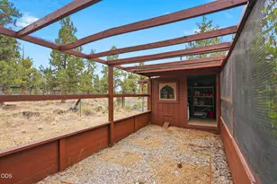 67295 Gist Rd, Bend, OR 97703 - Photo 45