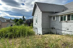726 N 2nd St, Klamath Falls, OR 97601 - Photo 9