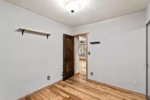 615 NW Ogden Ave, Bend, OR 97703 - Photo 27
