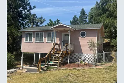 1936 Lancaster Avenue, Klamath Falls, OR 97601 - Photo 1