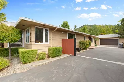 2243 Scoville Road, Grants Pass, OR 97526 - Photo 11