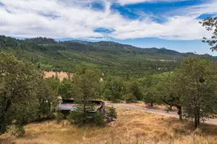 11598 Butte Falls Hwy, Eagle Point, OR 97524 - Photo 15