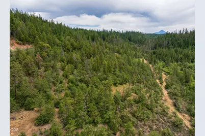 11598 Butte Falls Highway, Eagle Point, OR 97524 - Photo 23