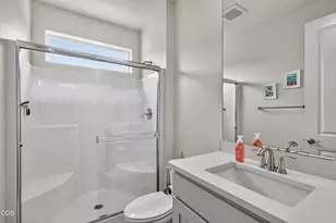 327 Arrowhead Trail, Eagle Point, OR 97524 - Photo 15