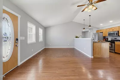 3643 Amelia Way, White City, OR 97503 - Photo 7