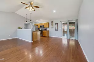 3643 Amelia Way, White City, OR 97503 - Photo 5