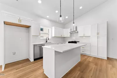 467 Arnos Street, Talent, OR 97540 - Photo 5
