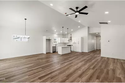 467 Arnos Street, Talent, OR 97540 - Photo 11