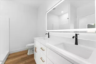 467 Arnos St, Talent, OR 97540 - Photo 9
