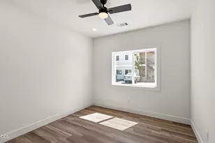 467 Arnos St, Talent, OR 97540 - Photo 15