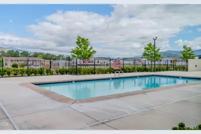 3555 S Pacific Highway #SPC 205, Medford, OR 97501 - Photo 25
