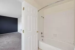 897 E Desperado Trail, Sisters, OR 97759 - Photo 19