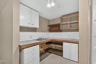 625 W Jackson Street, Medford, OR 97501 - Photo 15