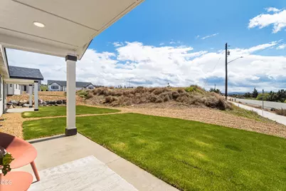 891 SE Starview Avenue, Madras, OR 97741 - Photo 25