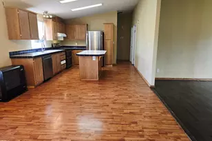 34687 Kerry Dr, Chiloquin, OR 97624 - Photo 3