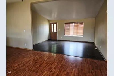 34687 Kerry Drive, Chiloquin, OR 97624 - Photo 3