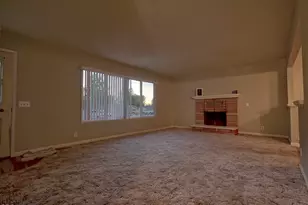 1921 Regina Way, Grants Pass, OR 97527 - Photo 7