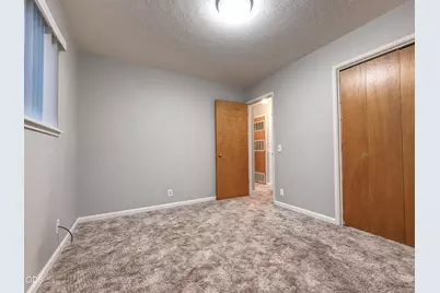 1921 Regina Way, Grants Pass, OR 97527 - Photo 13