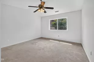 339 SW 29th St, Redmond, OR 97756 - Photo 19