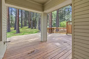20387 Christmas Ridge, Bend, OR 97702 - Photo 23