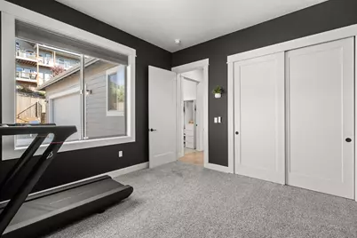 523 W La Strada Circle, Medford, OR 97504 - Photo 41