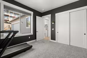 523 W La Strada Circle, Medford, OR 97504 - Photo 41