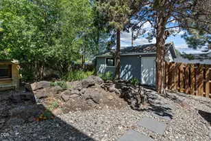 636 NE Irving Ave, Bend, OR 97701 - Photo 25