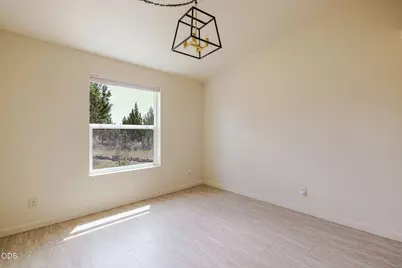 8664 SW Sisters View Place, Terrebonne, OR 97760 - Photo 47