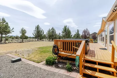 8664 SW Sisters View Place, Terrebonne, OR 97760 - Photo 57
