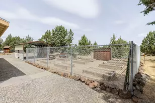 8664 SW Sisters View Pl, Terrebonne, OR 97760 - Photo 61