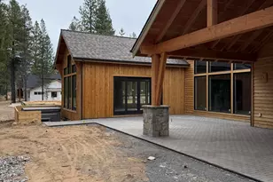 17751 Preservation Loop, Bend, OR 97707 - Photo 9