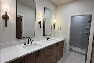 17751 Preservation Loop, Bend, OR 97707 - Photo 5