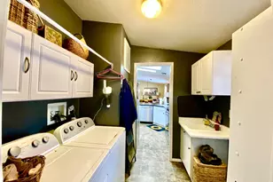 64100 N N Hwy 97, Maryhill, OR 97701 - Photo 9