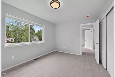 19509 Meadowbrook Drive, Bend, OR 97702 - Photo 35