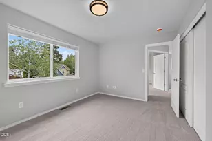 19509 Meadowbrook Dr, Bend, OR 97702 - Photo 35