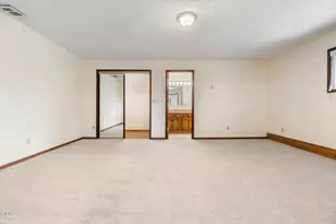 1240 Hilton Dr, Klamath Falls, OR 97603 - Photo 39