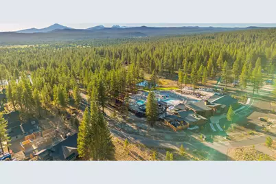 56385 Trailmere Circle #319, Bend, OR 97707 - Photo 13