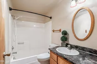 64543 McGrath Rd, Bend, OR 97701 - Photo 17