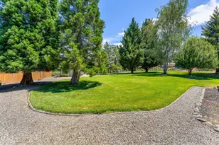 155 Kingsgate Way, Grants Pass, OR 97527 - Photo 7