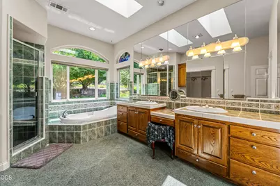155 Kingsgate Way, Grants Pass, OR 97527 - Photo 25