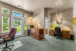 155 Kingsgate Way, Grants Pass, OR 97527 - Photo 29