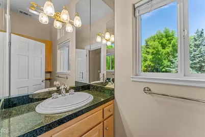155 Kingsgate Way, Grants Pass, OR 97527 - Photo 39