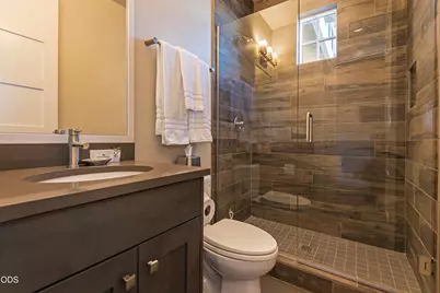 19238 Solomon Drive, Bend, OR 97702 - Photo 23