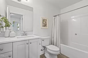 2547 NE Purcell Blvd, Bend, OR 97701 - Photo 21